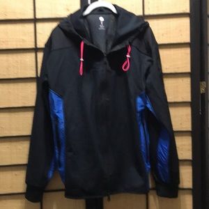 Women’s Under Armour Jacket Pre-Owned Size L